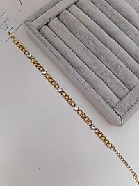 B074 MODEL BİLEKLİK