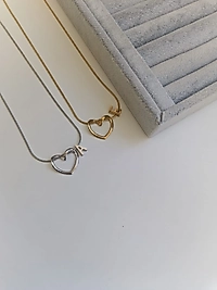 K048  MODEL HARF KOLYE