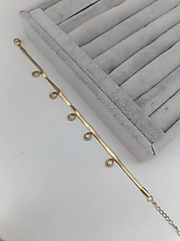 B053 MODEL BİLEKLİK