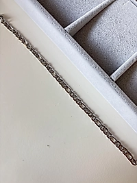 EB007 MODEL BİLEKLİK